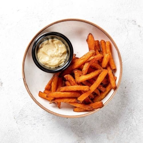 Батат фри с сырным соусом 10069