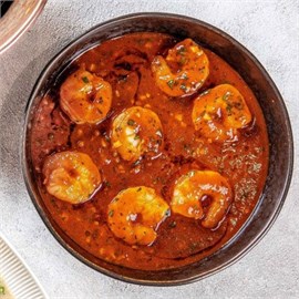 {{photo.Alt || photo.Description || 'Тигровые креветки в томатно-чесночном соусе'}}