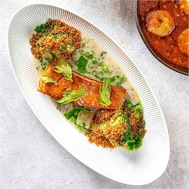 {{photo.Alt || photo.Description || 'Форель на гриле c зелеными овощами'}}