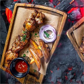 {{photo.Alt || photo.Description || 'Куриный шашлык'}}